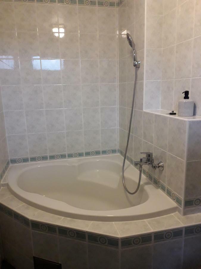 Apartment 144 Кнежевес Экстерьер фото